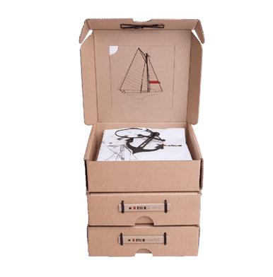 TShirts Packaging Boxes by Genius Packaging