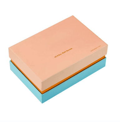 Shoulder Rigid Boxes by Genius Packaging